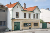 Sanierungsbedürftiges Wohnhaus im Zentrum von Mannersdorf - Titelbild